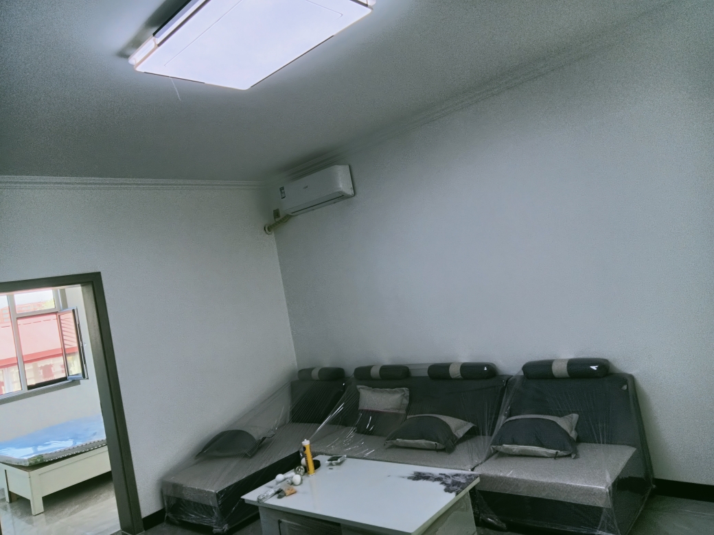 新房出租