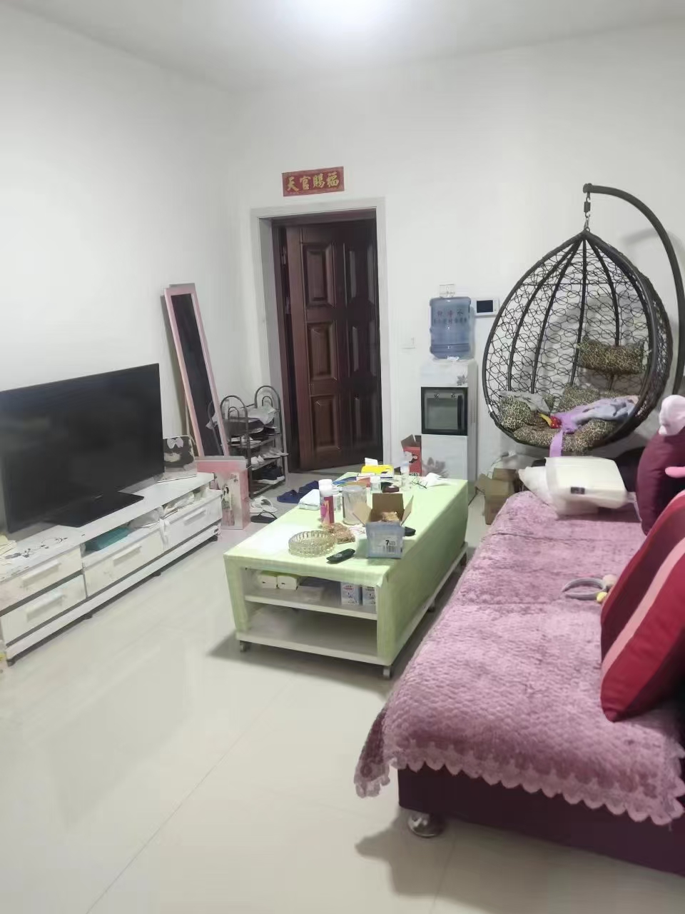 出租富強(qiáng)小學(xué)單元樓兩室一廳
