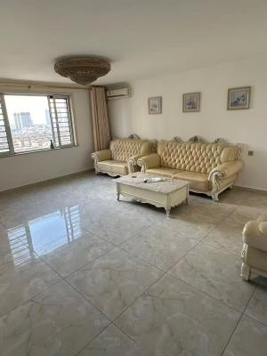 出售:怡祥苑精裝修115