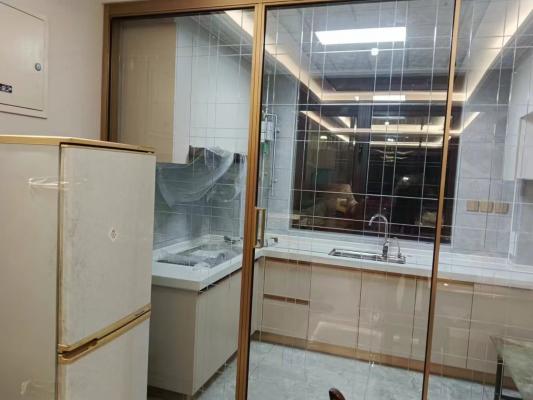 出租江南春城精裝修三室一廳一廚二衛(wèi)