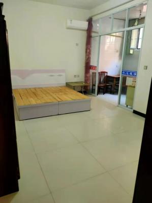 出租二中南關(guān)附近一室雙氣6000元13930036703