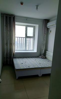 銀河灣小區(qū)銀河小學(xué)跟二室11000,三室銀河灣拎包入住