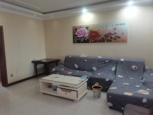 出租西苑小學三室小區(qū)13000元
