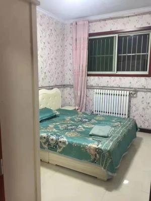 出租富民小區(qū)拎包入住