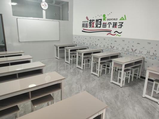 招托管班和暑假班兼職老師若干名